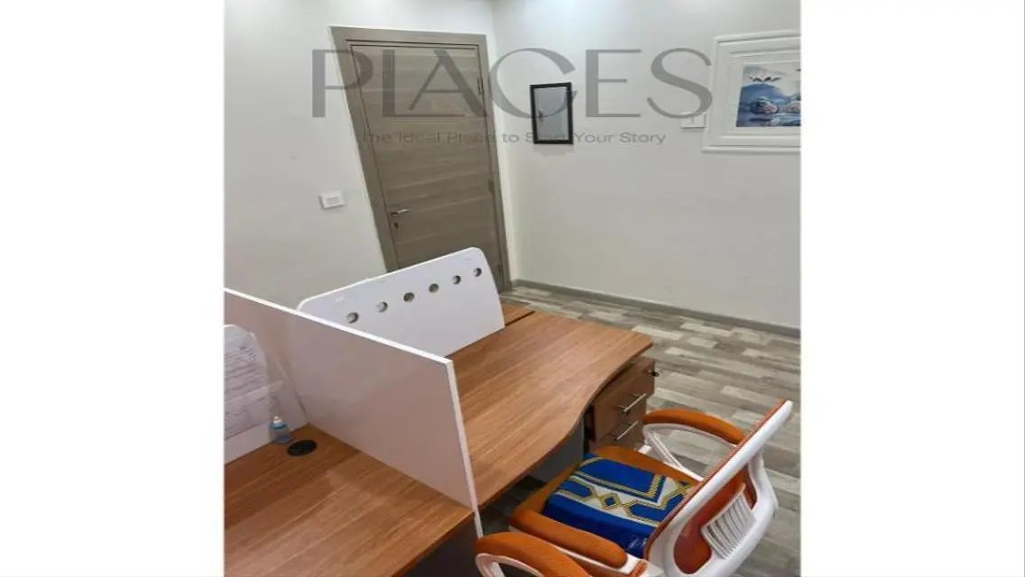 Admin headquarters for rent 60 meters in Trivium