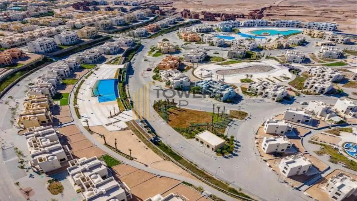 فيلا 4 غرف تشطيب كامل / تقسيط على 6 سنوات