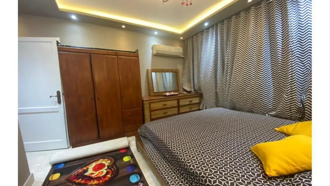 ارضي بجاردن للايجار استوديو مجهز بالكامل