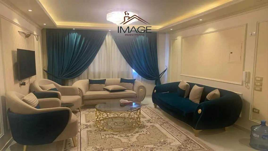 شقة فاخرة للإيجار بـ 28000 جنيهاً