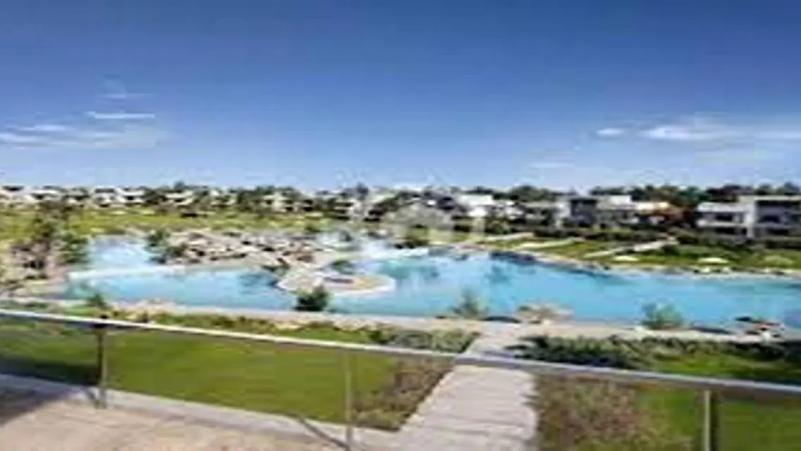 Luxury Apartment with Lake View for Sale
