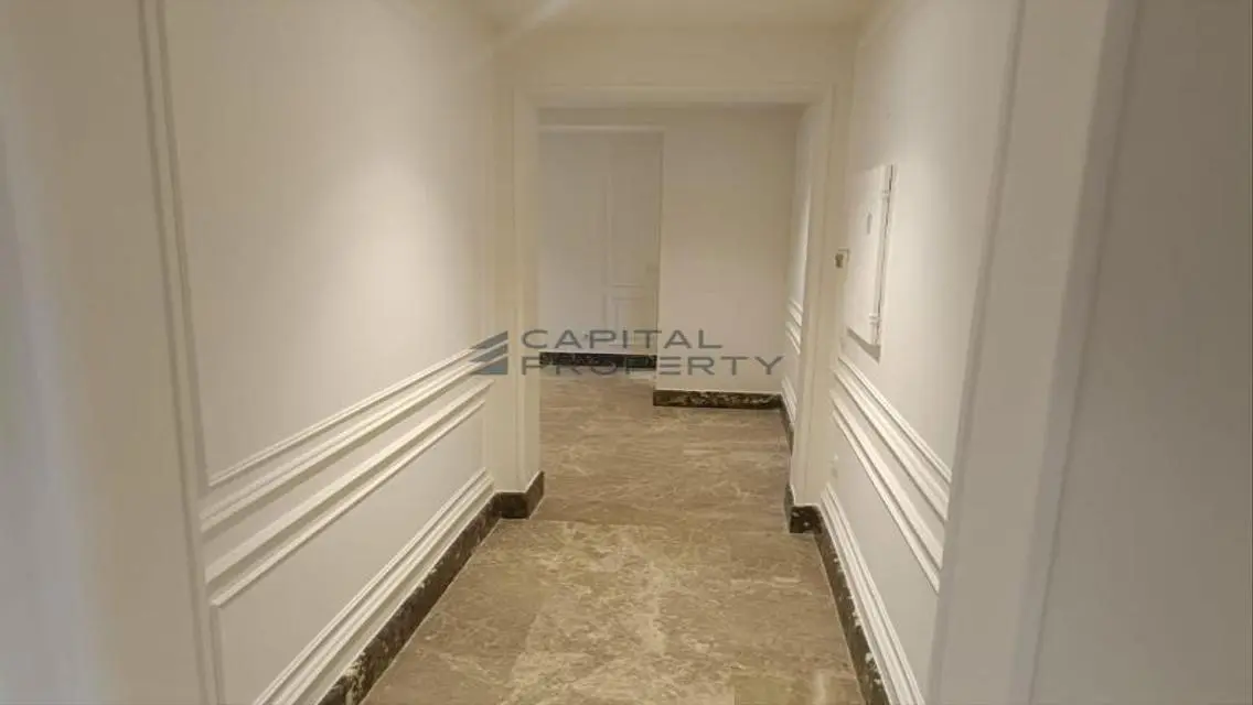 Apart 237m for rent in semi furnish prime location