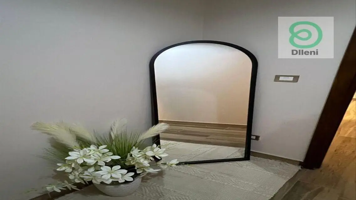 Apartment fully furnished prime location first Use