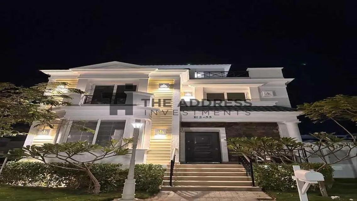 Townhouse 358sqm corner 10% installments 7 years