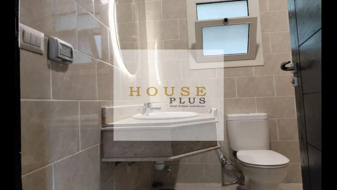 Super deluxe apartment for rent in The Address