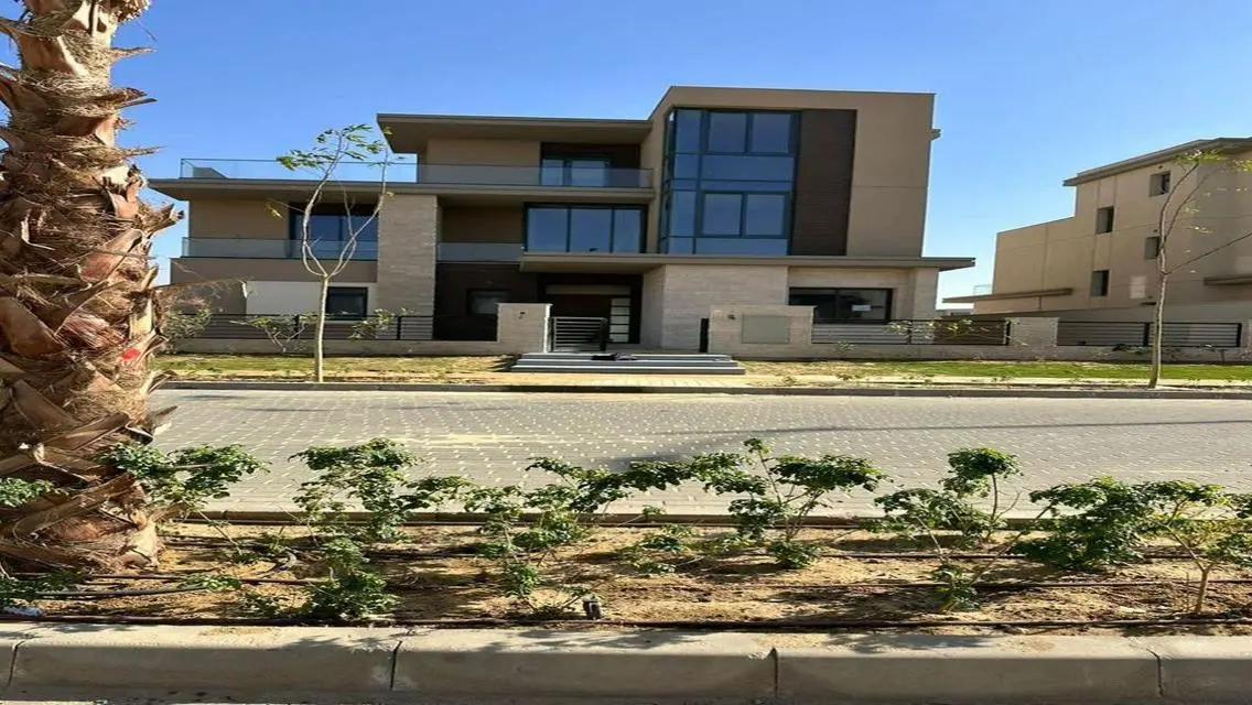 Ready to move villa in SODIC Estates near beverly