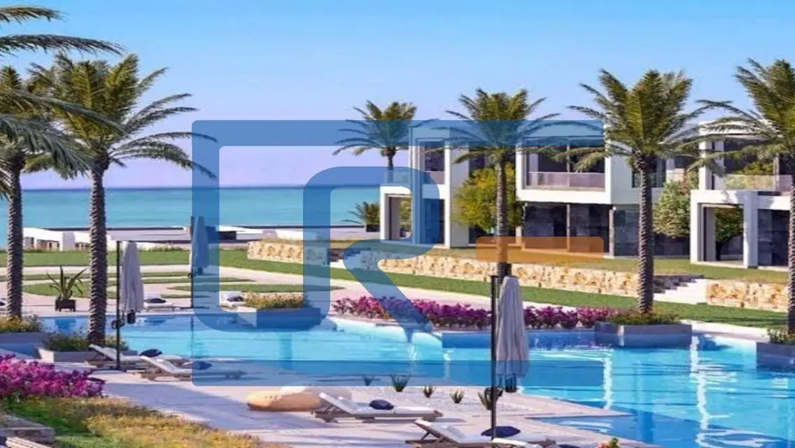 شاليه للبيع في لافيستا راس الحكمة يطل على البحر