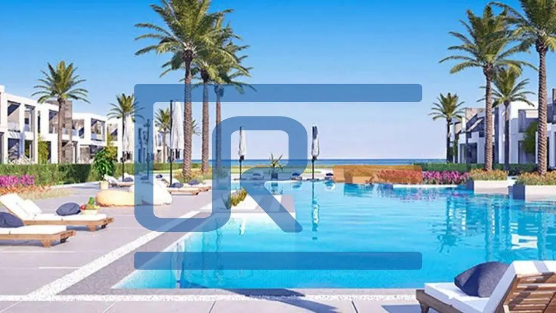 شاليه للبيع في لافيستا راس الحكمة يطل على البحر