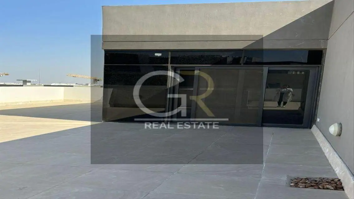 penthouse for sale in Zed Towers Sheikh Zayed