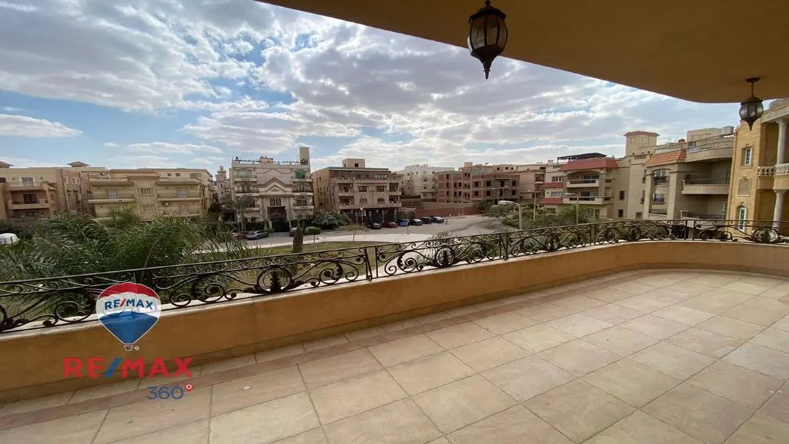 بأفضل موقع جنوب الاكاديميه أ فيو مفتوح حديقه,,,,,,