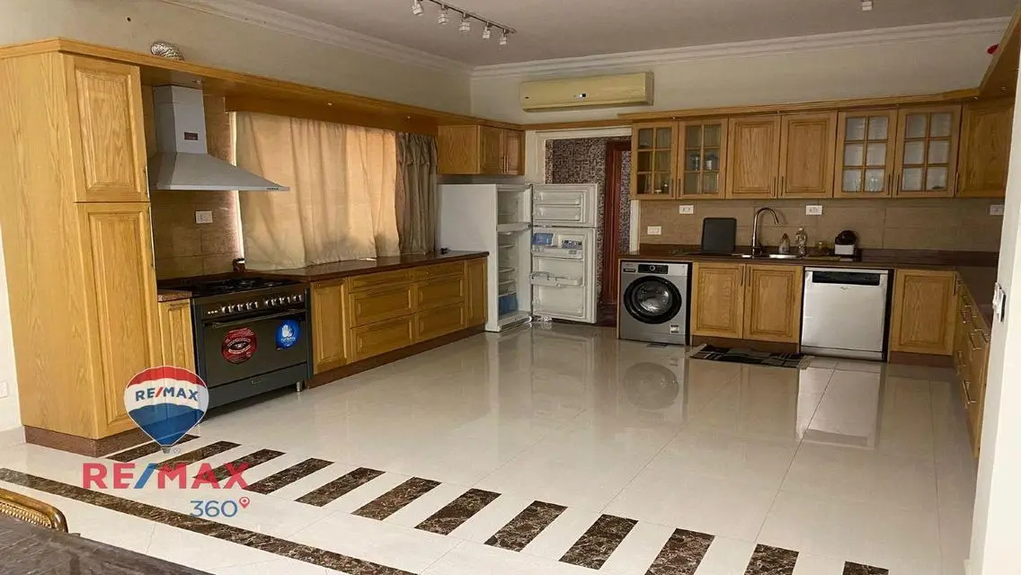 بأفضل موقع جنوب الاكاديميه أ فيو مفتوح حديقه,,,,,,