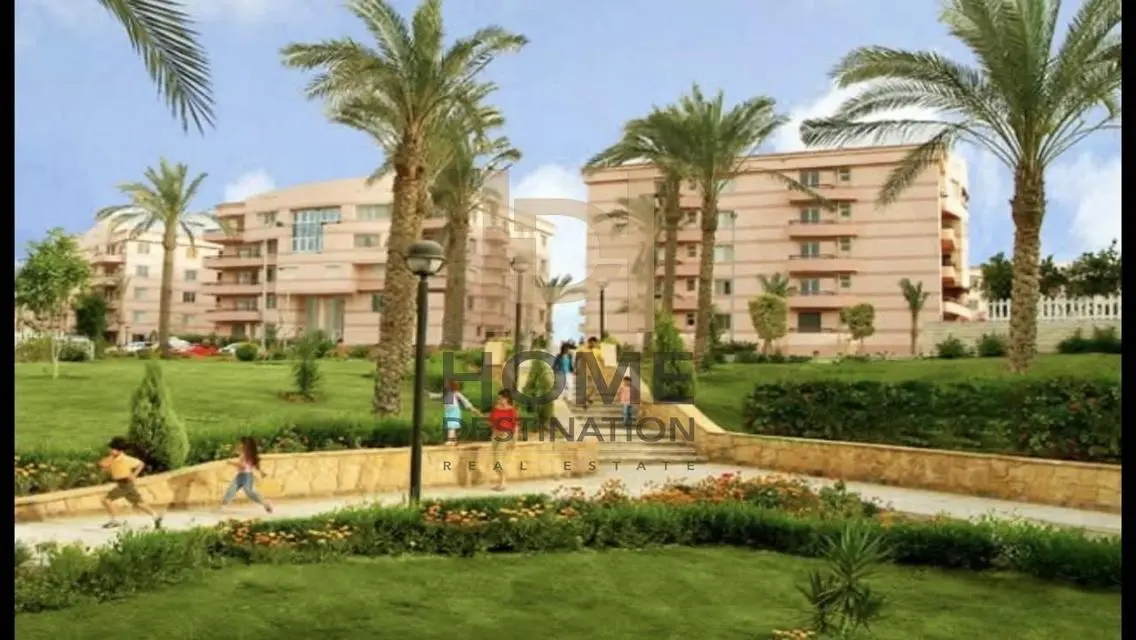 شقة فاخرة للبيع في سكاي بلازا مول