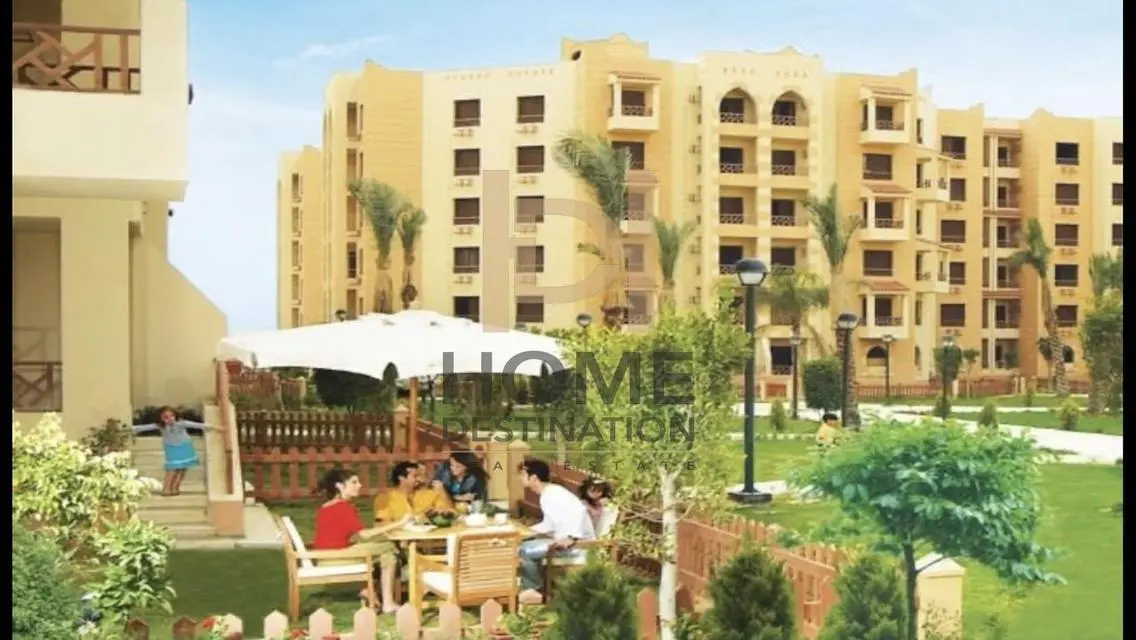 شقة فاخرة للبيع في سكاي بلازا مول