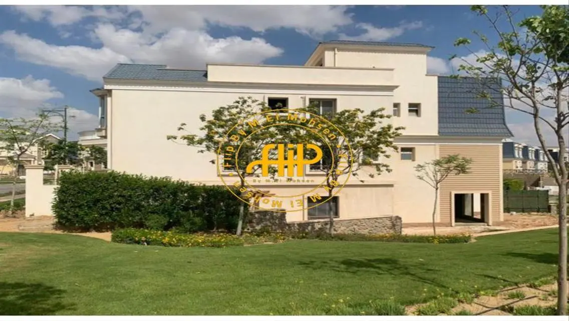 Ground I-Villa For Sale In Giza Plateau 255M