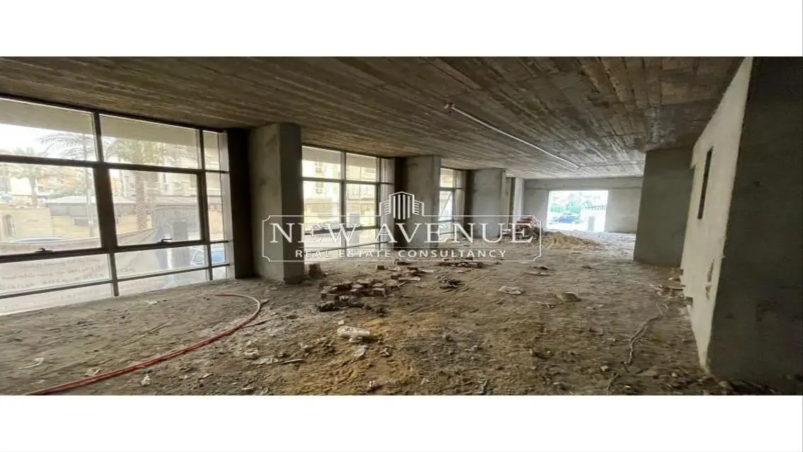 Admin building Prime location at zahraa Elmaadi