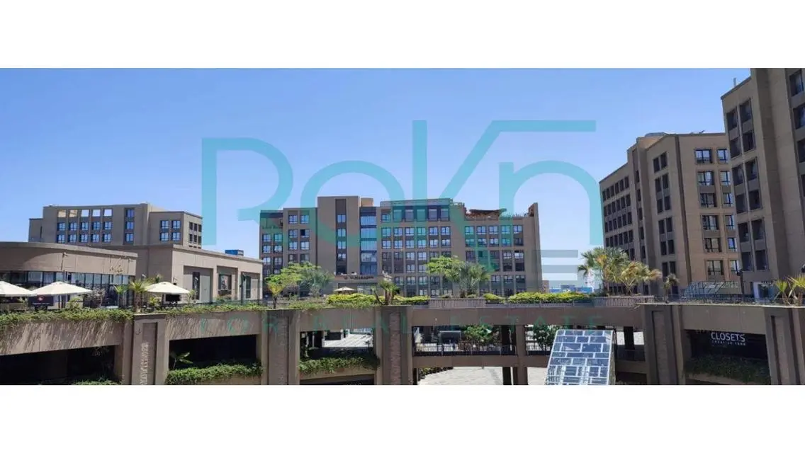 Modern Office with Premium Amenities in a Prime Location