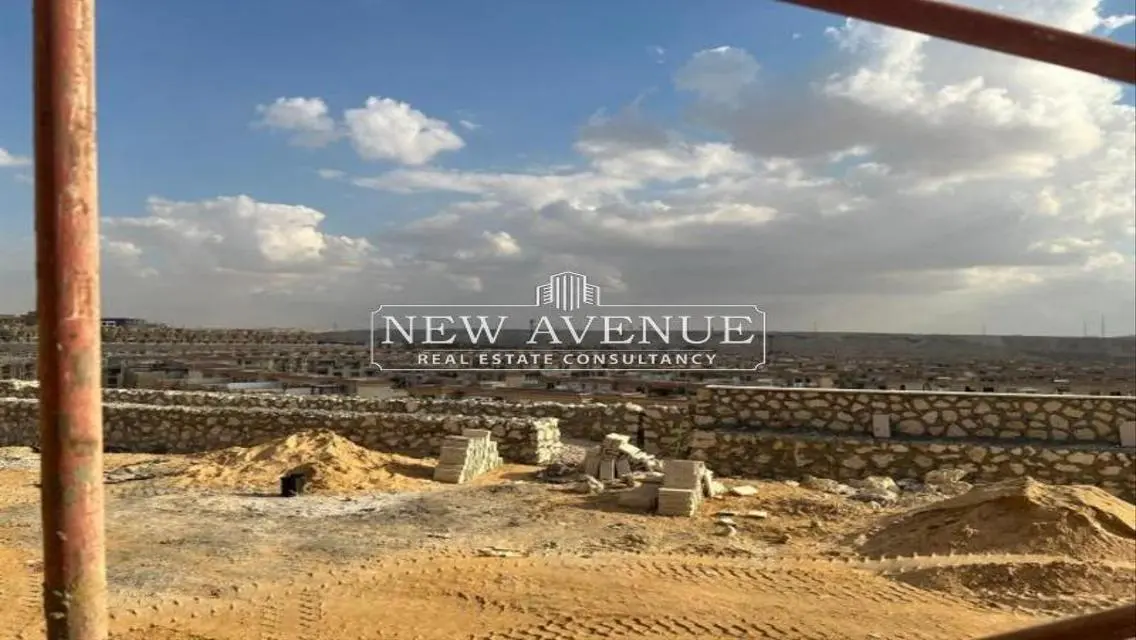 Semi-finished 4 bedrooms Twin House in Stone Park