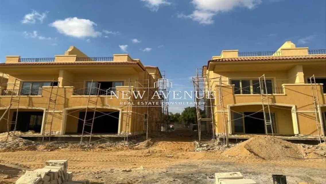 Semi-finished 4 bedrooms Twin House in Stone Park