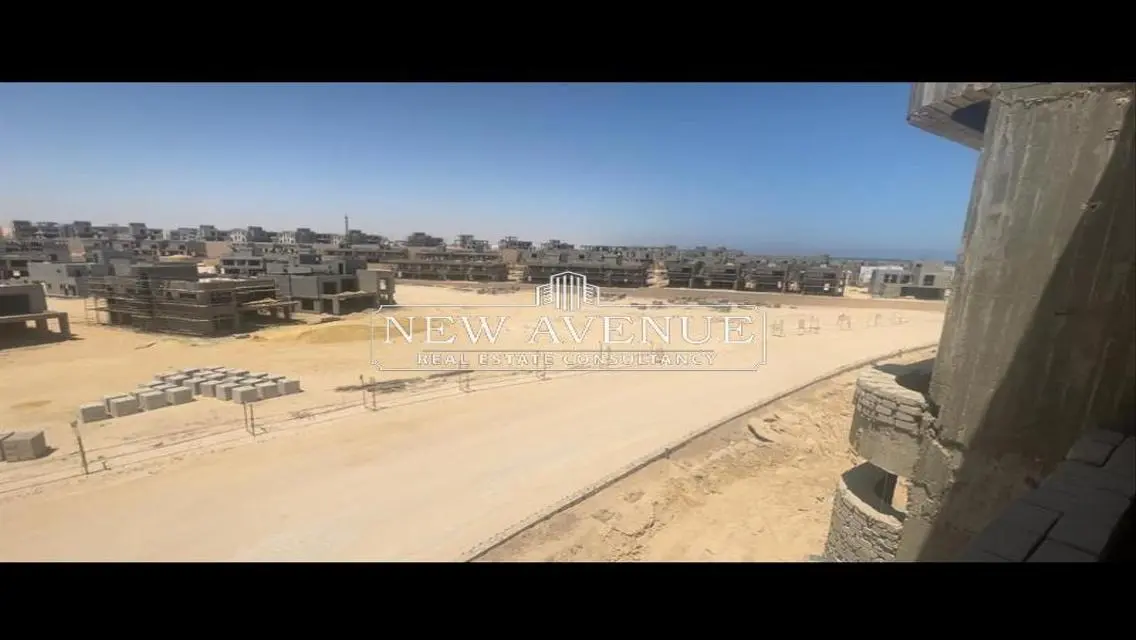 شاليه مطل على اللاجون والفيلات في جوون رأس الحكمة