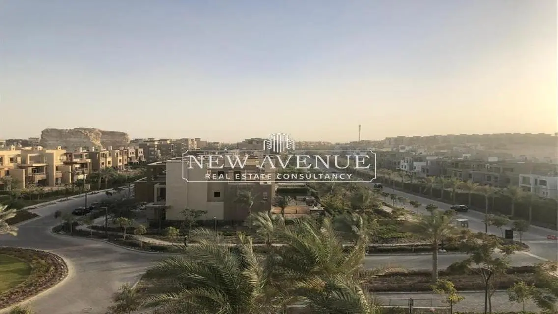 دوبلكس مطل على نادي الجولف في وستريدج  نيو جيزة