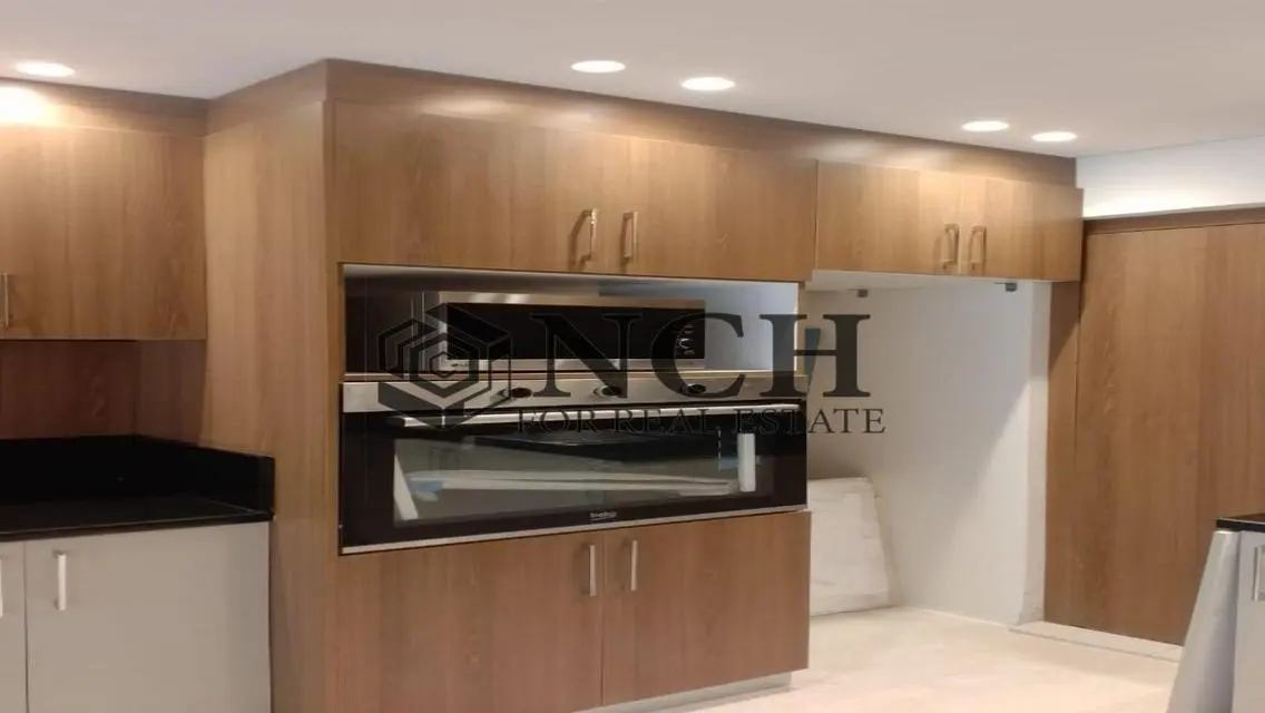 Apartment RENT -Semi Furnished - First USE