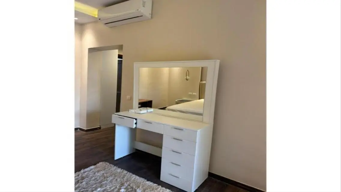 Furnished apartment 3 rooms + garden rent Mivida