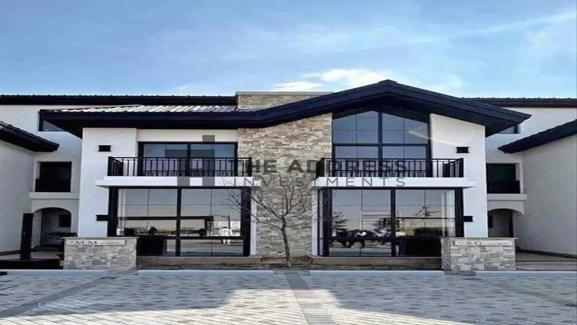 Townhouse for sale prime location finished with AC
