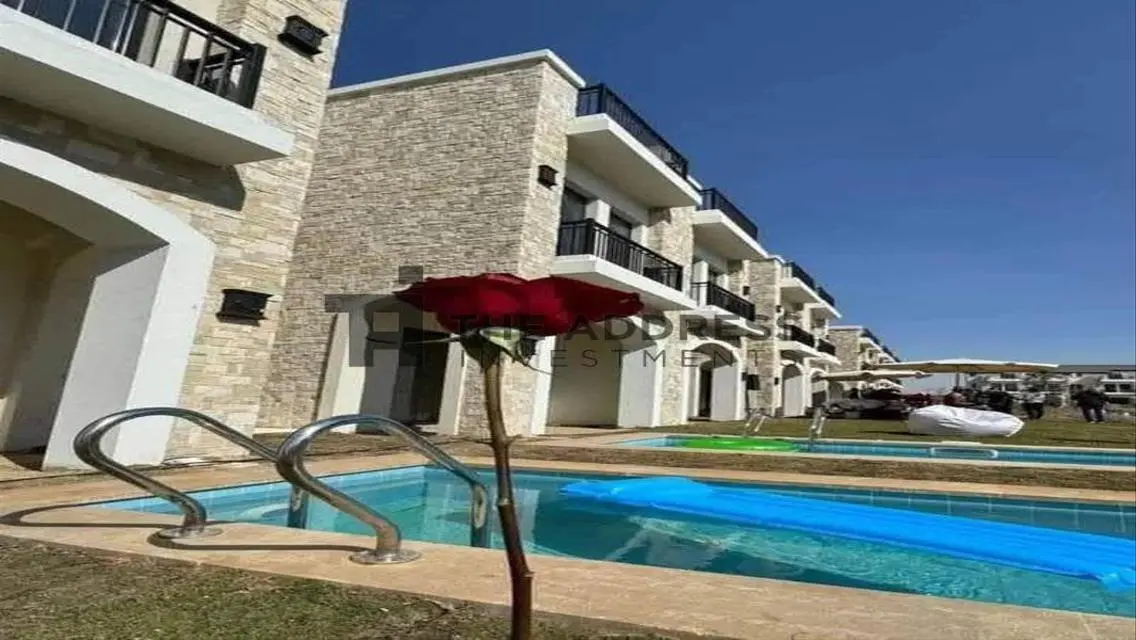 Townhouse for sale prime location finished with AC