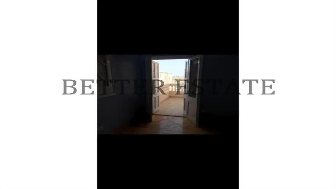 دوبلكس سوبر لوكس للايجار في الحي الثالث