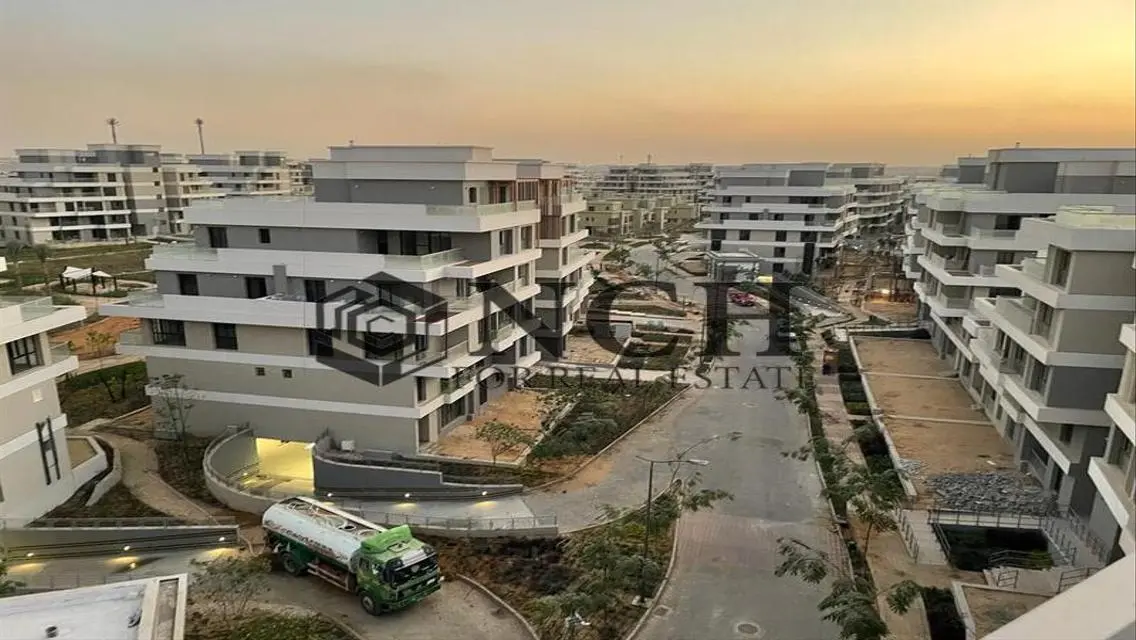 LUXURIOUS TOWNHOUSE 260M | FOR SALE IN VILLETTE .