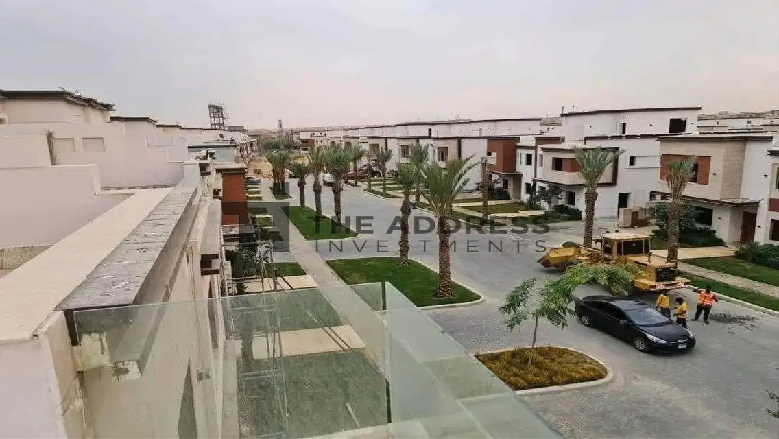 Stunning Villa for Sale with Private Garden and Pool