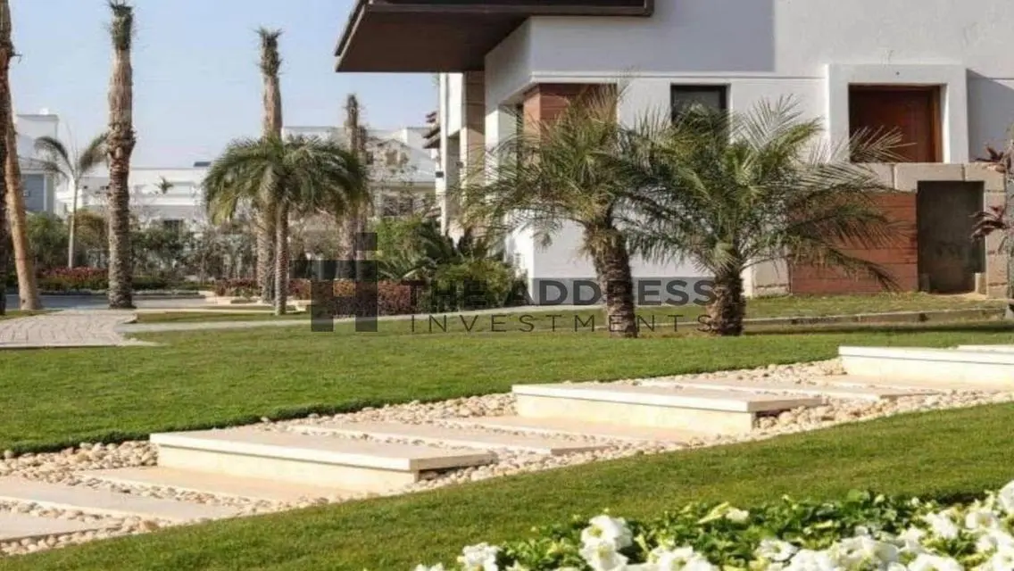 Stunning Villa for Sale with Private Garden and Pool