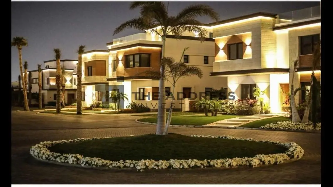 Stunning Villa for Sale with Private Garden and Pool