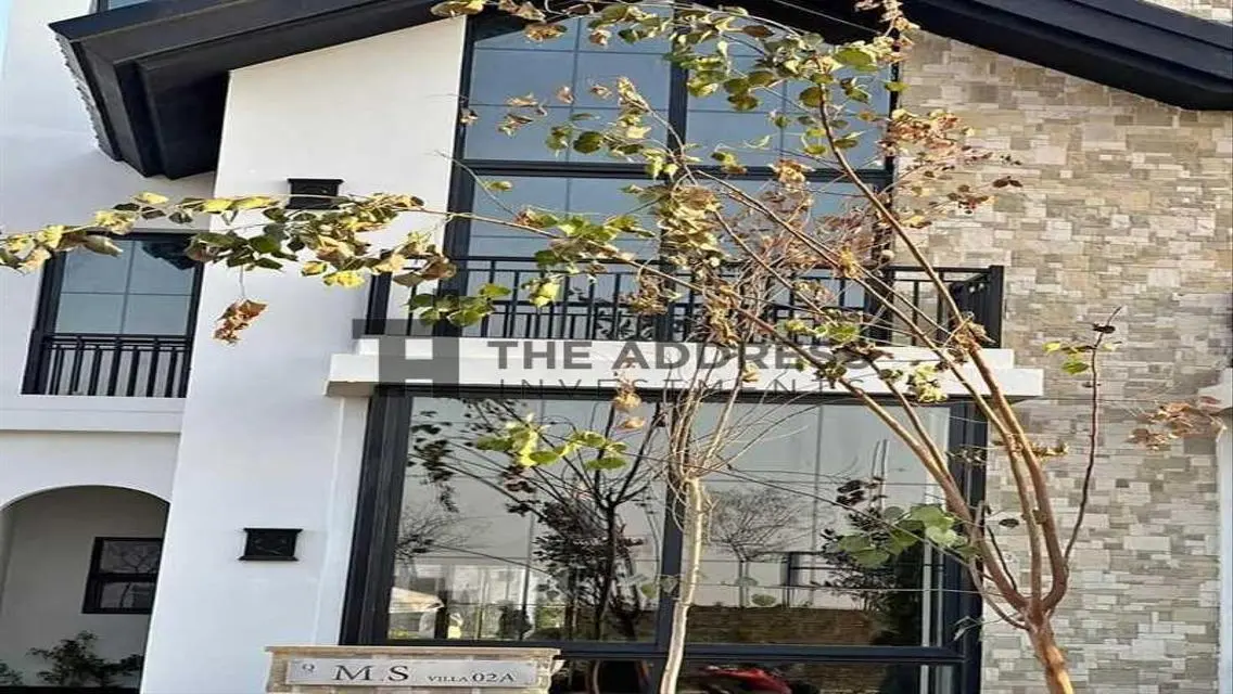 فيلا 379م فيو لاندسكيب + جاردن 0% تسهيلات 12 سنة