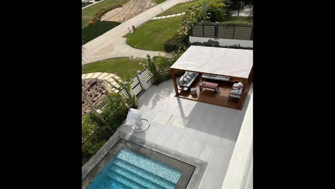 Luxury Villa with Private Garden and Pool