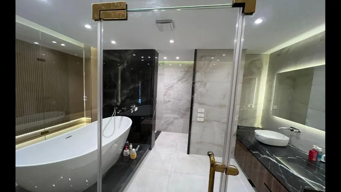 Luxury Villa with Private Garden and Pool