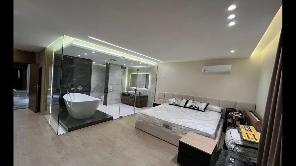 Luxury Villa with Private Garden and Pool