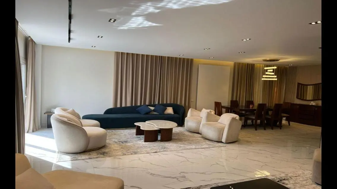 Luxury Villa with Private Garden and Pool