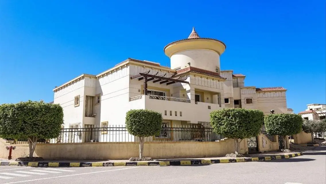 فيلا استلام فورى كمبوند ريفيرا هايتس التجمع الخامس