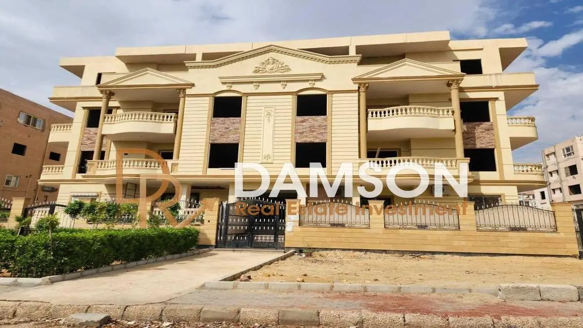 Apartment for Sale – A One-Time Opportunity garden