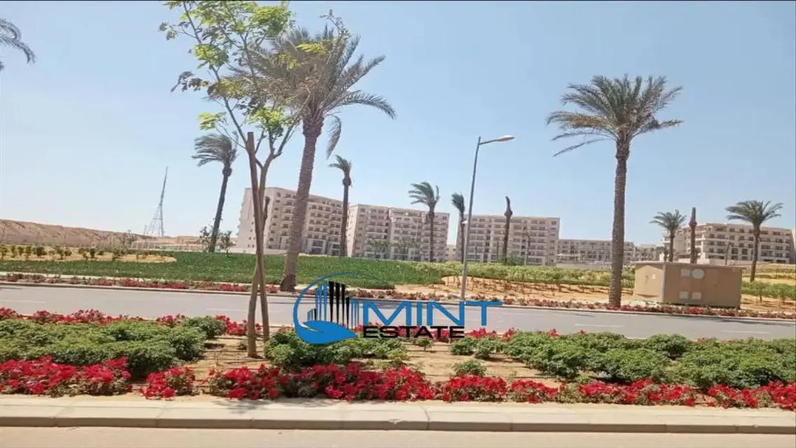 Apartment With Full Golf View Below Market Price