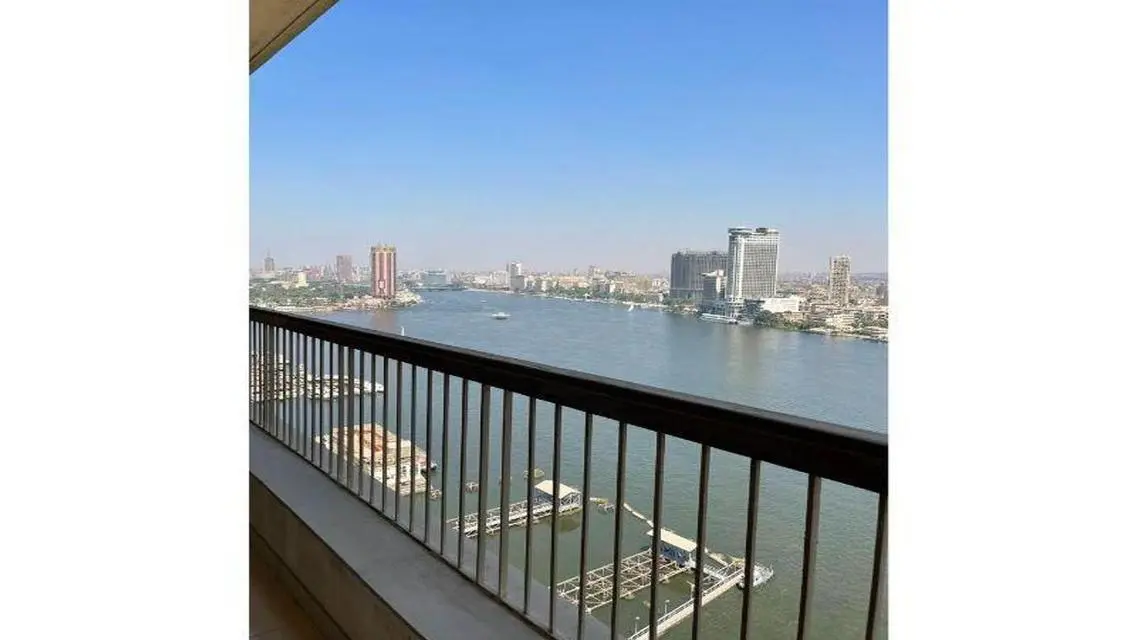 عالنيل شقه فندقيه للبيع وللإيجار لرجال الاعمال