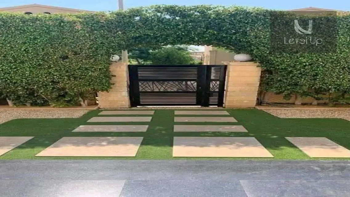 Ground apartment with garden for sale, Saray