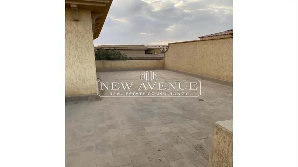 Luxury Villas in the Heart of the City