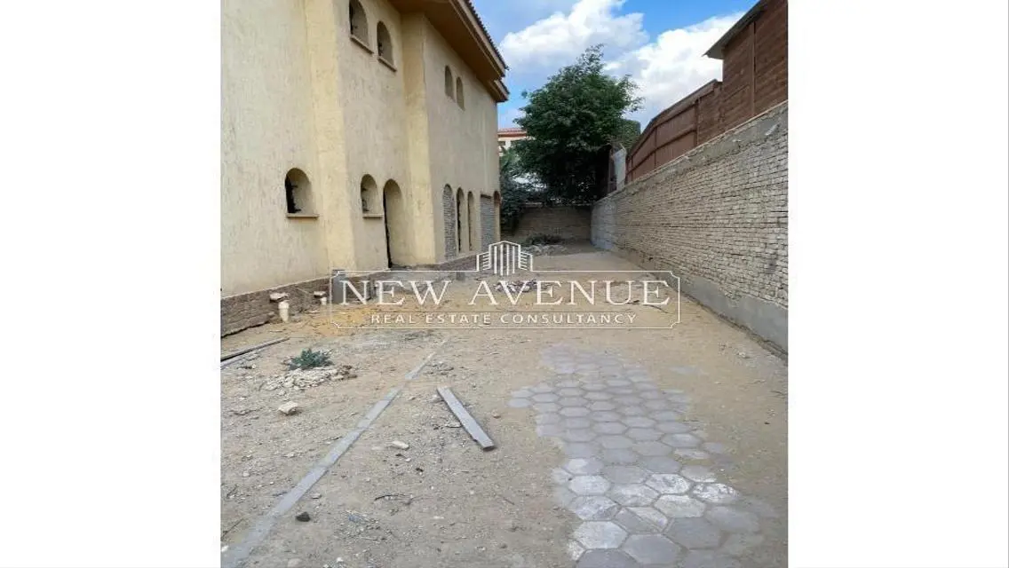 Luxury Villas in the Heart of the City