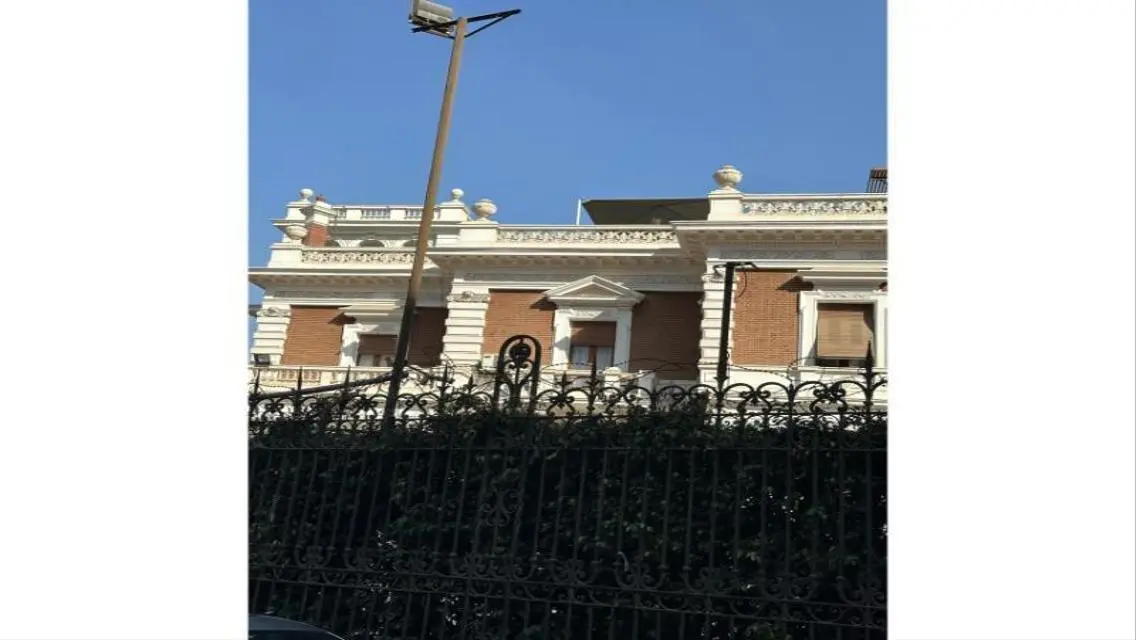 Beautiful historic palace in the capital, for sale