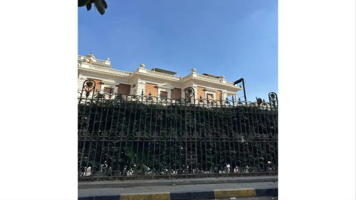 Beautiful historic palace in the capital, for sale