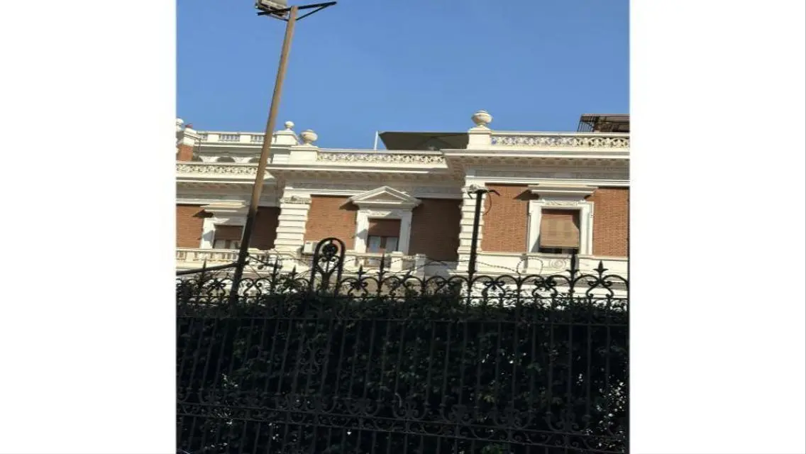 Beautiful historic palace in the capital, for sale