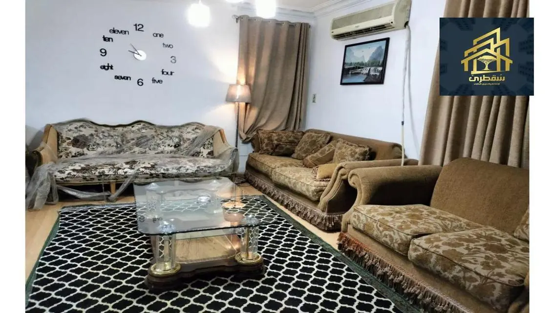 شقةمفروشة سوبر لوكس للايجار اليومى والشهرى الدقى.