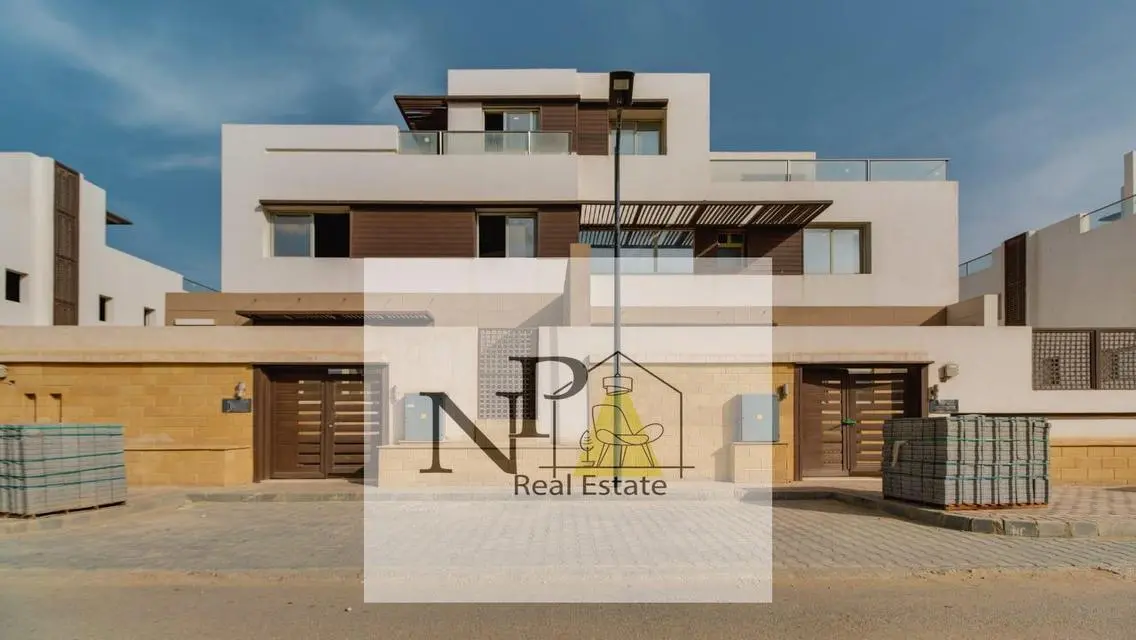 Luxurious Villa with Spacious Design in Prime Location